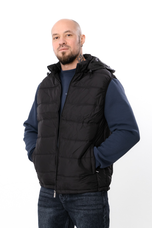 Жилетка чоловіча